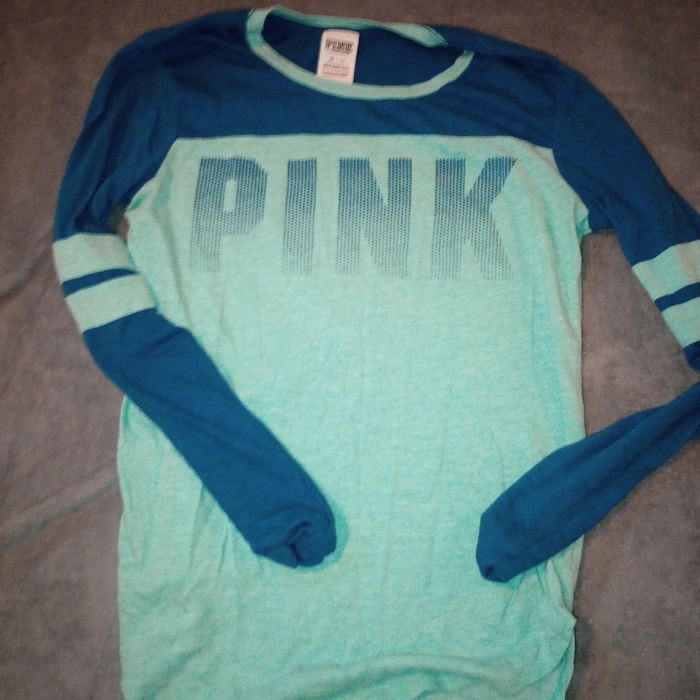 Cute blue and teal V.S Pink top